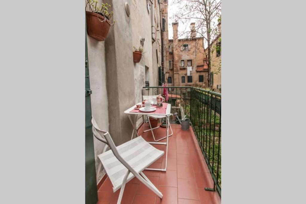 Ca' Cordoni - Charming Place In The Heart Of Wenecja Zewnętrze zdjęcie